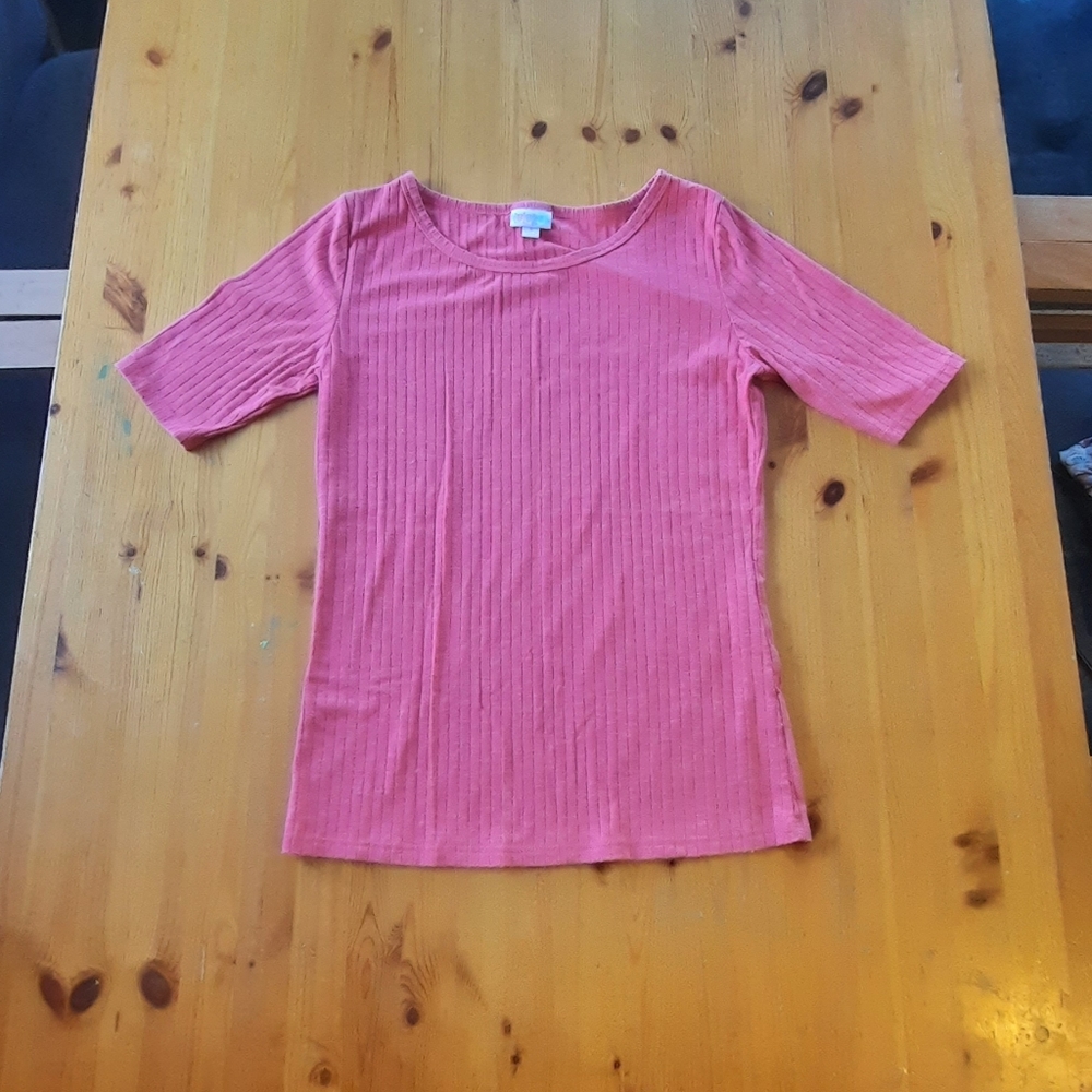 LuLaRoe T-shirt